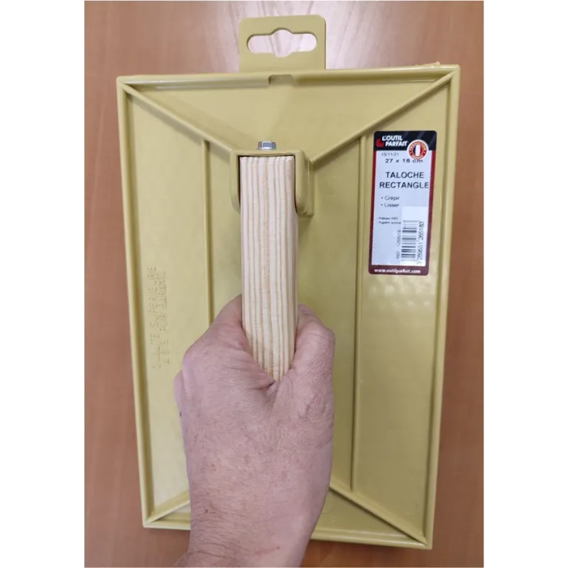 Taloche rectangle pour lisser tous les enduits